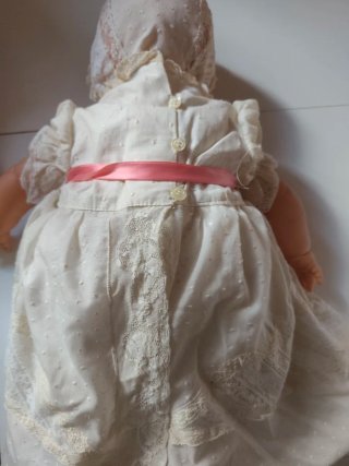 Muñeco bebé vestido