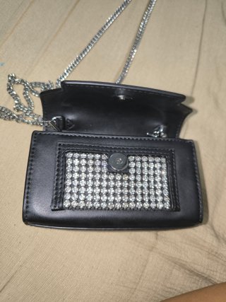 Bolso bandolera DKNY negro con pedrería