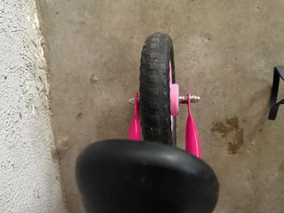 Bicicleta sin pedales Chicco Rosa