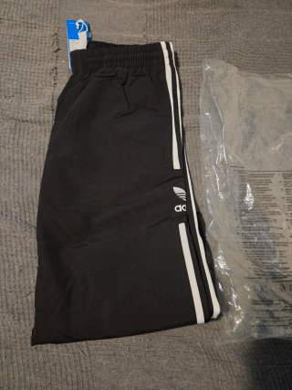 Pantalones Adidas Originals Lock Up TP ED6097