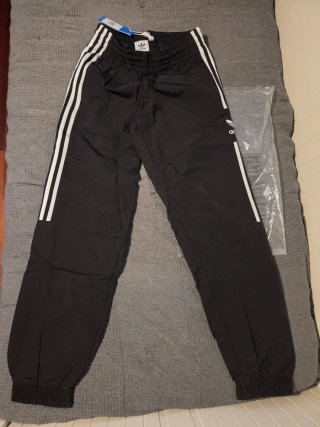 Pantalones Adidas Originals Lock Up TP ED6097