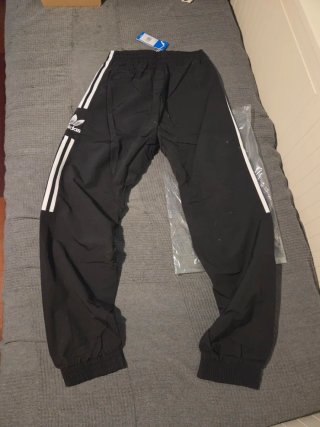 Pantalones Adidas Originals Lock Up TP ED6097