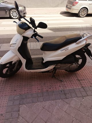 Peugeot Tweet 125i 2018 Blanca
