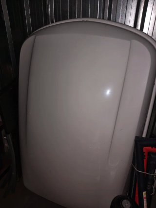 Baúl cofre con su vaca techo coche blanco 400l