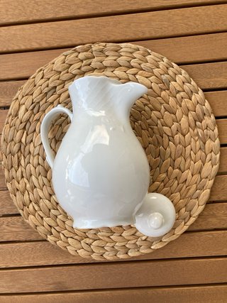 Cafetera Bidasoa Blanca con Relieve