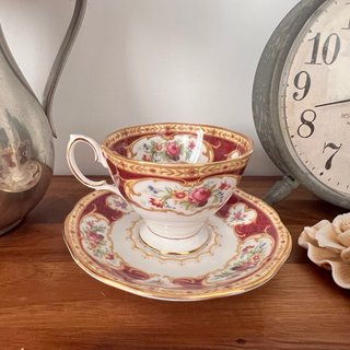 Taza y plato Royal Albert Lady Hamilton