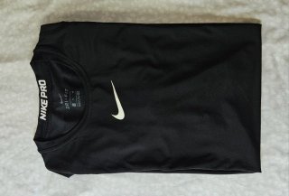Camiseta Nike Pro Dri-FIT Negra Talla M