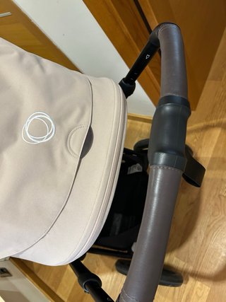 Capazo y Silla Bugaboo Fox 5 Beige