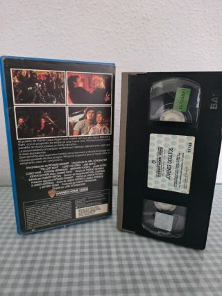 Jóvenes Ocultos VHS Terror Español