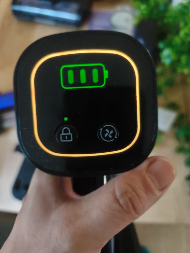 Aspiradora Inalámbrica morada Grenintol