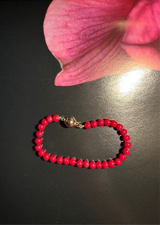 Pulsera Coral Bambú Rojo Mujer Cierre Dorado