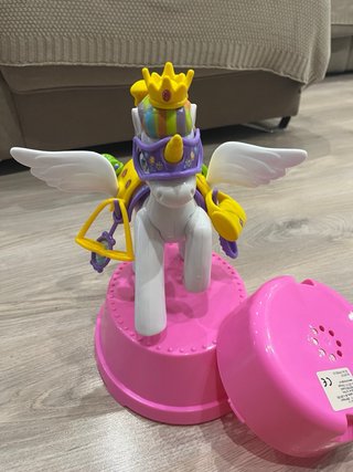 Proyector infantil y unicornio que de levanta
