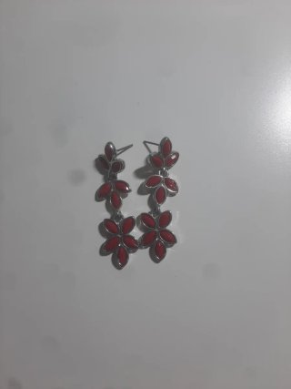 Pendientes flor rojos y plateados