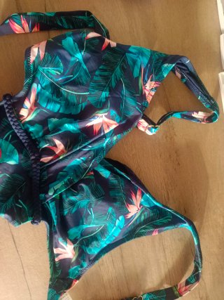 Bikini/Trikini Tropical Hojas y Flores