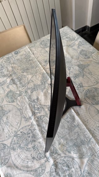 Monitor MSI Optix G24C 24” 144 Hz