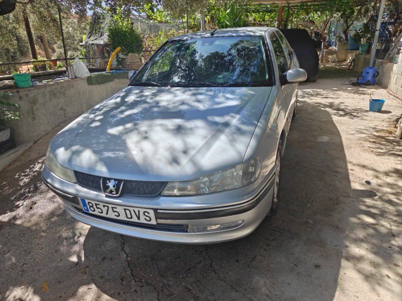Peugeot 406 2000 - foto 1