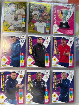 Álbum LaLiga Adrenalyn 21/22 Album completo