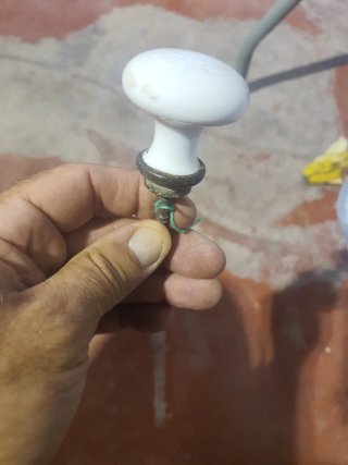 Lote Pomos Antiguos Porcelana y Latón