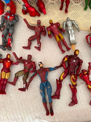 Lote 25 figuras Spiderman, Marvel, Iron Man