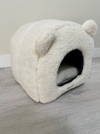 Cama para perro/gato sin usar