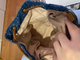 Mochila juvenil estrellas y cuero