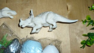 Kit Manualidades Dinosaurios 3D para Pintar