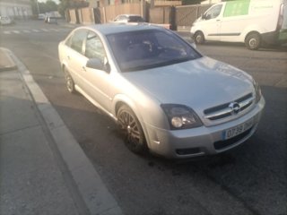 Opel Vectra 1.9cdti GTS 150CV