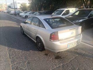 Opel Vectra 1.9cdti GTS 150CV