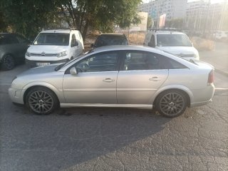 Opel Vectra 1.9cdti GTS 150CV
