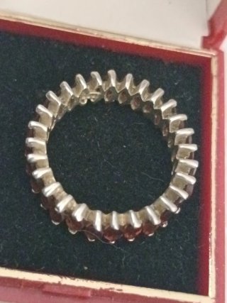 Anillo Plata con Piedras Rojas
