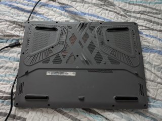 MSI Sword 16 Laptop 4060