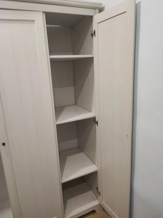 Armario Ikea 3 puertas con espejo