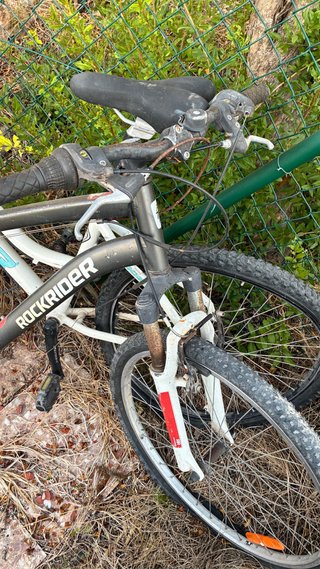 2 Bicicletas para reparar