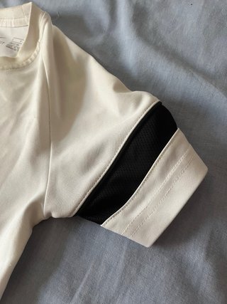 Camiseta Nike Dri-FIT para niño/a talla S | Blanca