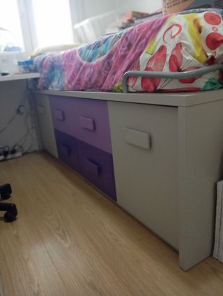 Cama juvenil con cajones