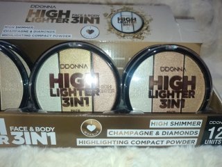 Paleta Iluminador DDONNA High Lighter 3in1