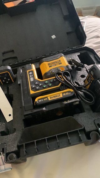 Nivel Láser DeWalt Verde con Control Remoto