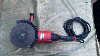Amoladora Milwaukee AGV22-230E 230mm 2200W