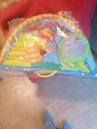 Manta bebé Tiny Love con música