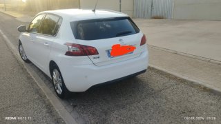 Peugeot 308 2016