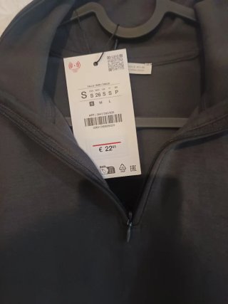 Sudadera Zara Polo Interlock Negra Talla S