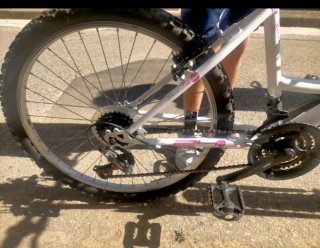 Bicicleta infantil  blanca y rosa