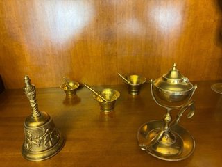 Lote bronce Vintage: Morteros, Campana, Quinqué