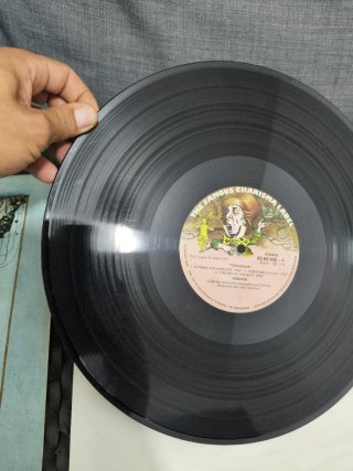 Vinilo Genesis Trespass