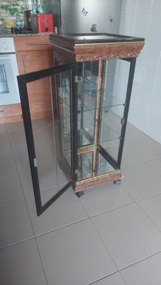 Vitrina vintage cristal y madera