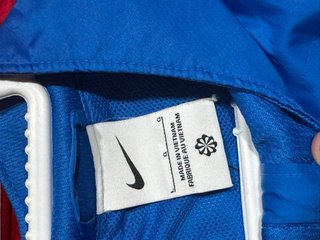 2 Chaquetas Cortavientos Nike Azul y Roja