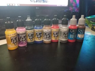 Pinturas Model Air y Game Ink Vallejo
