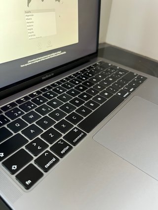 MacBook Air 13 128GB A1932