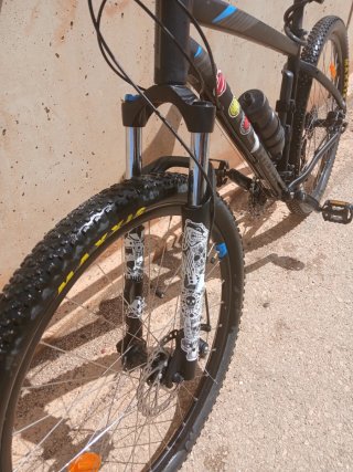 Bicicleta Rockrider 27.5 Talla L 24V