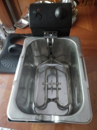 Freidora Bifinette 3L,poco uso,